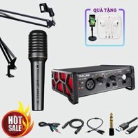 Soundcard Tascam US 1X2HR + Micro Takstar PCM 5600