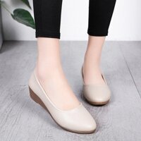 Spring And Autumn Mom Flat Slanted Heel Work Shoes Female Black Leather Shoes Professional Airline Stewardess Womens Thin Shoes Nurse Shoes Shallow Mouth