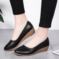 Spring And Autumn Mom Flat Slanted Heel Work Shoes Female Black Leather Shoes Professional Airline Stewardess Womens Thin Shoes Nurse Shoes Shallow Mouth