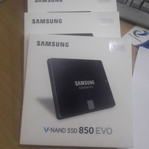 Ổ Cứng SSD Samsung 850 EVO 250GB 2.5-Inch SATA III