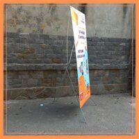 STANDEE CHỮ X TĂNG GIẢM MAX 80X180CM