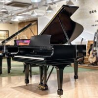 Steinway & Sons L-180