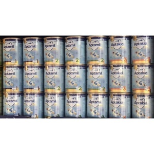 Sữa bột Aptamil 1 Anh - hộp 900g (dành cho trẻ từ 0 - 6 tháng)