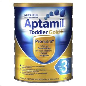 Sữa Aptamil Gold Plus số 3 của Úc cho trẻ từ 1 đến 2 tuổi hộp 900g