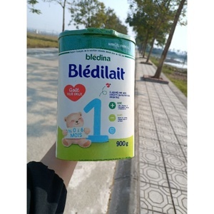 Sữa bột Bledina số 1 - hộp 900g (dành cho mọi lứa tuổi)