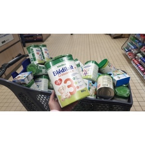 Sữa bột Bledina số 3 Pháp - hộp 900g (1-3 tuổi)