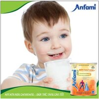 Sữa bột cho trẻ biếng ăn thấp còi Anfami Kids Canxinano hộp 900 gram