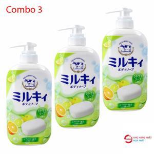 Sữa bột Cow & Gate số 3 dành cho bé từ 1-2 tuổi 800g