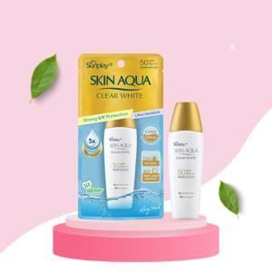 Sữa chống nắng dưỡng trắng Sunplay Skin Aqua Clear White 25g