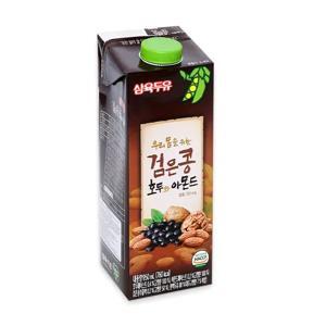 Sữa đậu đen óc chó hạnh nhân Sahmyook hộp 950ml