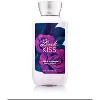 🍀🍀Sữa dưỡng thể Bath Body Works Dark Kiss - 236ml