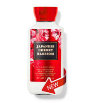 Sữa dưỡng thể Bath & Body Works Body Lotion hương Japanese Cherry Blossom 236ml
