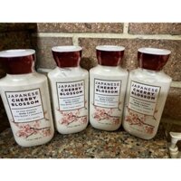 Sữa Dưỡng Thể Bath & Body Works Japanese Cherry Blossom 236ml