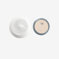Sữa dưỡng thể hương nước hoa Eclat Femme Weekend Perfumed Body Cream 34088 Oriflame (mã mới 42885)