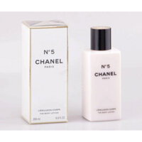 Sữa dưỡng thể hương nước hoa Chanel No5 Body Lotion của Pháp hộp 200ml