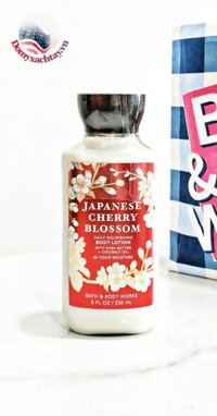 SỮA DƯỠNG THỂ JAPANESE CHERRY BLOSSOM DAILY NOURISHING BODY LOTION WITH SHEA BUTTER+COCONUT OIL 24 H