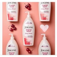 Sữa dưỡng thể Jergens CHERRY ALMOND ( 621ml ) - Hàng Mỹ.