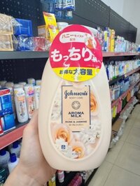 Sữa dưỡng thể Johnson Body Care 500ml - Hoa nhài + hồng