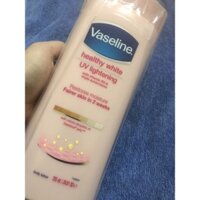 Sữa dưỡng thể làm trắng da Vaselin