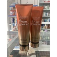 SỮA DƯỠNG THỂ NƯỚC HOA VICTORIA SECRET AMBER ROMANCE 236ML