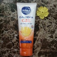 Sữa dưỡng thể trắng da Nivea vitamin 180ml .