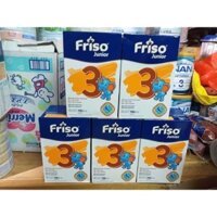 Sữa Friso Junior 700g hàng xách tay Nga có Bill
