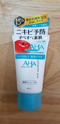 Sữa rửa mặt AHA Nhật Bản