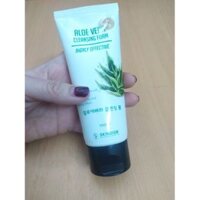 Sữa rửa mặt Aloe Vera Hàn Quốc
