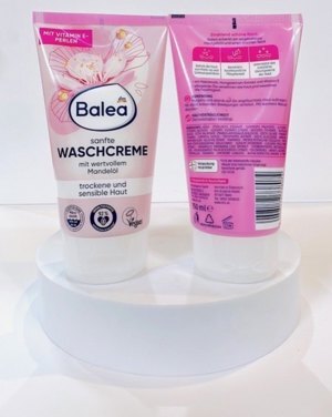 Sữa rửa mặt Balea Sanfte Waschcreme 150ml