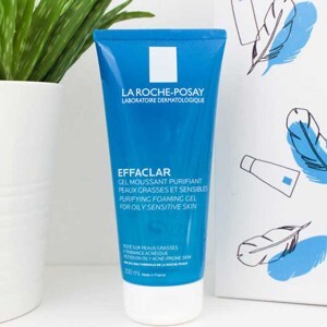 Sữa rửa mặt cho da dầu La Roche Posay Effaclar gel moussant purifiant 200ml