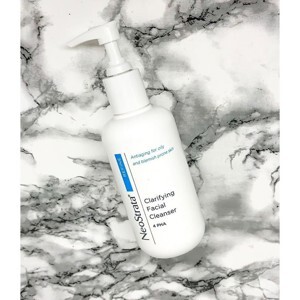 Sữa rửa mặt cho da mụn Neostrata Clarifying Facial Cleanser