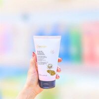 Sữa rửa mặt Cocoon sen Hậu Giang 140ml