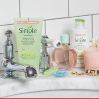 Sữa rửa mặt dịu nhẹ dạng gel Simple Kind To Skin Refreshing Facial Wash 🌱