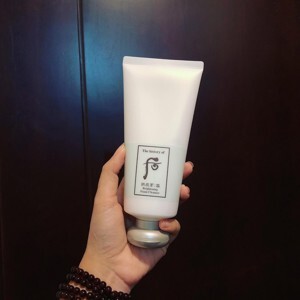 Sữa rửa mặt Đông Y làm sáng da - Whoo Brightening Cleansing Foam 180ml