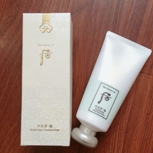 Sữa rửa mặt Đông Y làm sáng da - Whoo Brightening Cleansing Foam 180ml
