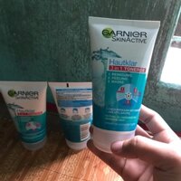 Sữa Rửa Mặt Garnier Skinactive 3IN1 150ml