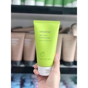 Sữa rửa mặt Innisfree apple seed dee cleansing foam 150ml