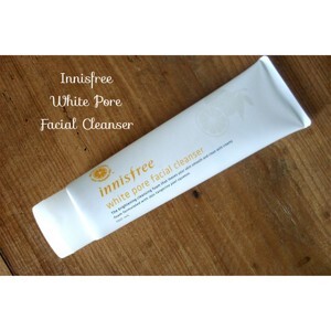 Sữa rửa mặt Innisfree White Pore Facial Cleanser 150ml