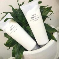 Sữa rửa mặt Muji Face Soap trắng 200g