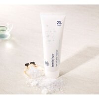 Sữa rửa mặt muối biển Innisfree Sea Salt Jelly Cleanser 20%