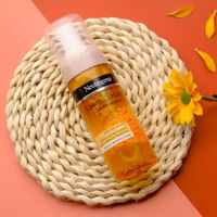 SỮA RỬA MẶT NEUTROGENA CALM CURCUMA 150ml