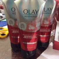 Sữa rửa mặt Olay Regenerist