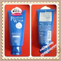 Sữa rửa mặt perfect whip foam của shiseido