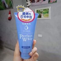 Sữa rửa mặt Perfect Whip