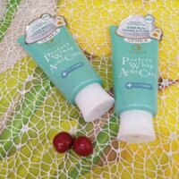 Sữa Rửa Mặt Senka Perfect Whip Acne Care