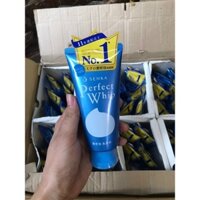 Sữa Rửa Mặt Tạo Bọt Làm Sạch Sâu Chiết Xuất Tơ Tằm Trắng Senka Perfect Whip U 120g