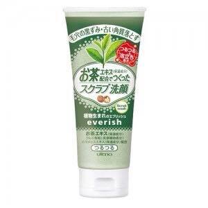 Sữa rửa mặt tẩy da chết Utena Everich Scrub 135g