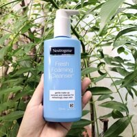 Sữa Rửa Mặt Tẩy Trang Neutrogena Fresh Foaming Cleanser