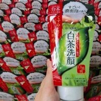 Sữa rửa mặt Trà xanh Nhật Rohto Shirochasou Green Tea Foam