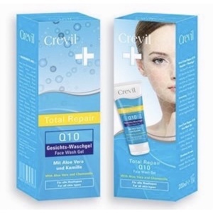 Sữa rửa mặt trắng da, ngừa mụn Crevil total repair Q10 face wash - 200ml